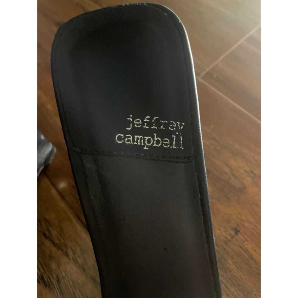 Anthropologie JEFFREY CAMPBELL Black Mule Sandal w Grommets Size 7.5 Slide Shoe - Picture 3 of 7